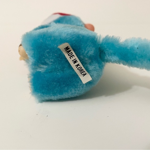 Vintage Monchichi Finger Hugger Monkey Mini Toy Canada Hat - Picture 14 of 16